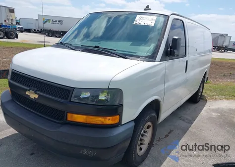 2018 Chevrolet Express 2500 Work Van from USA, damaged, VIN 1GCWGAFP0J1342902